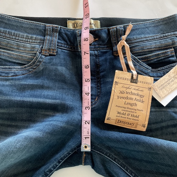 NWT Democracy Ab Technology Skinny Blue Jeans Sz 6 Mold and Hold Booty Lift - Picture 12 of 13